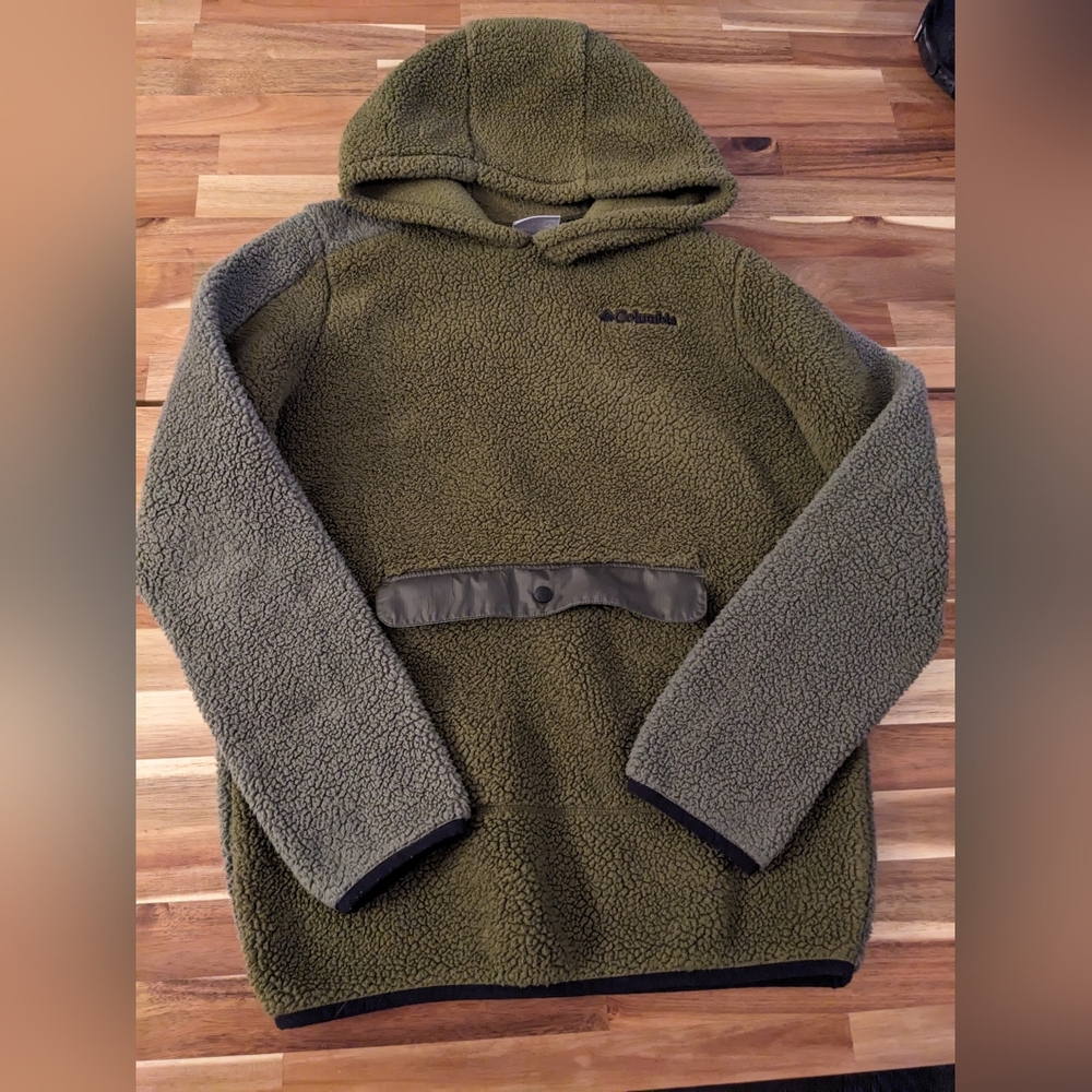 Columbia boy's olive sherpa hoodie